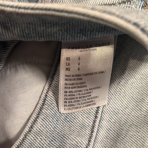American Eagle Mom Shorts - Picture 4 of 5